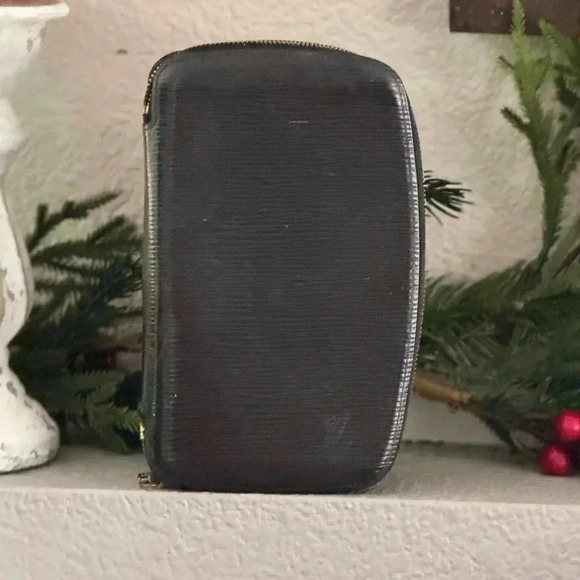 - LOUIS VUITTON AGENDA GEODE LEATHER - Picture 1 of 15